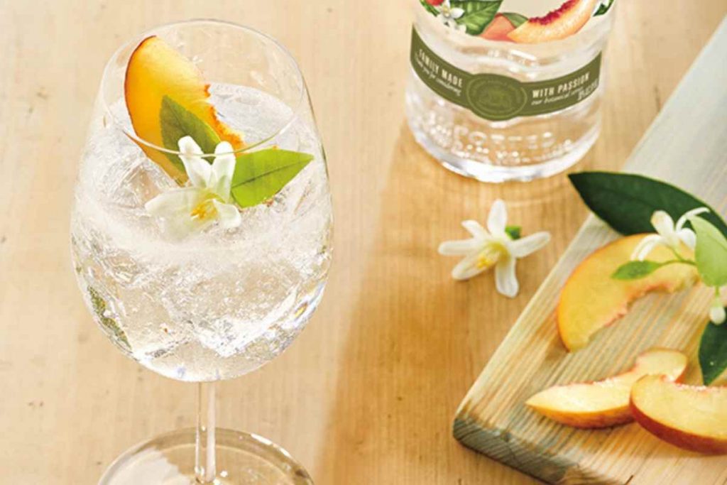 Ketel One Botanical Peach & Orange Blossom Spritz