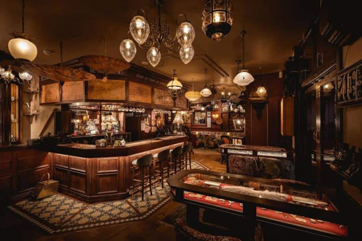 Mr. Fogg's Pawnbroker