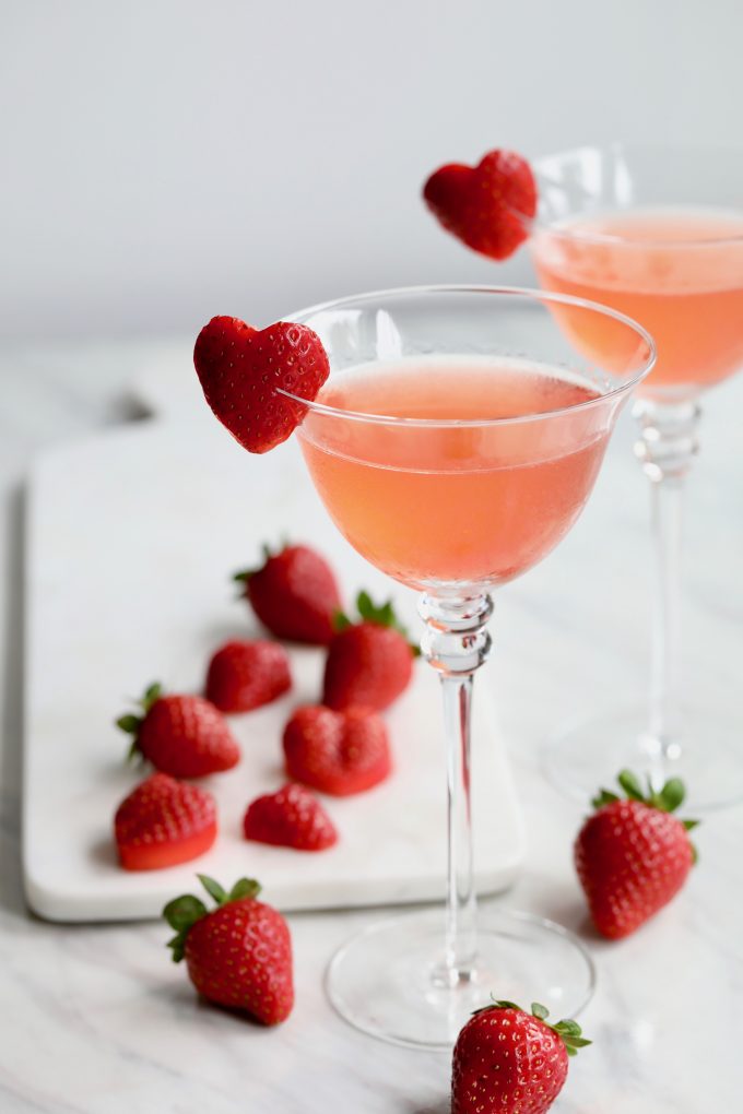 Strawberry-Smash-Cocktails