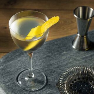 How to Make a Vesper Martini