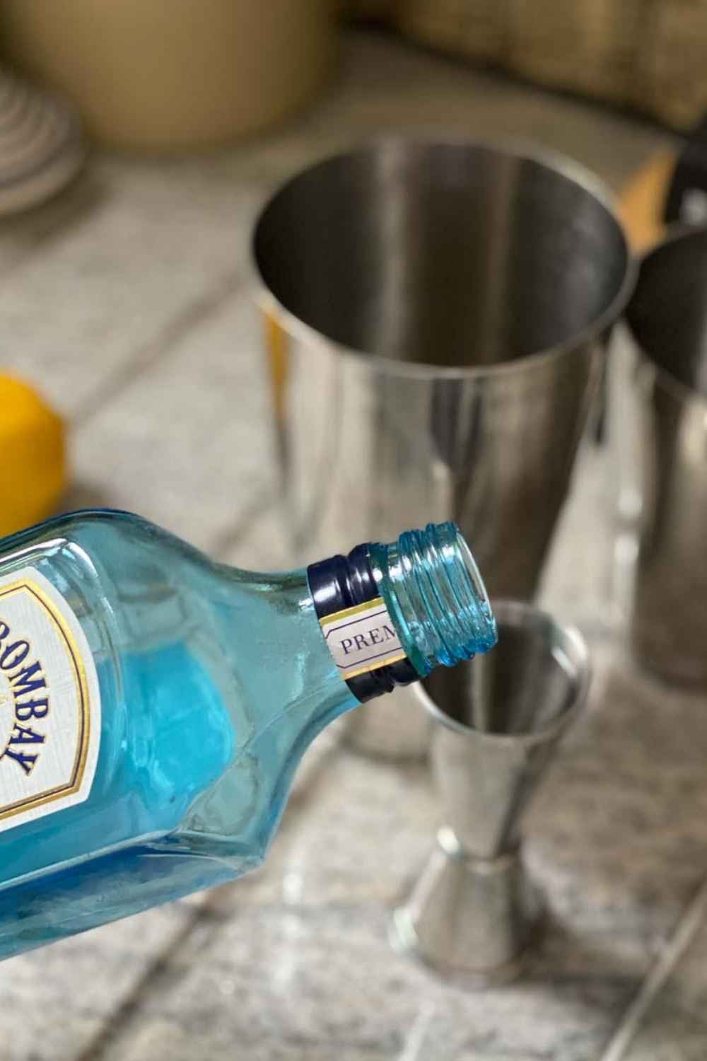 GinFizzEggWhite1 A Lush Life Manual