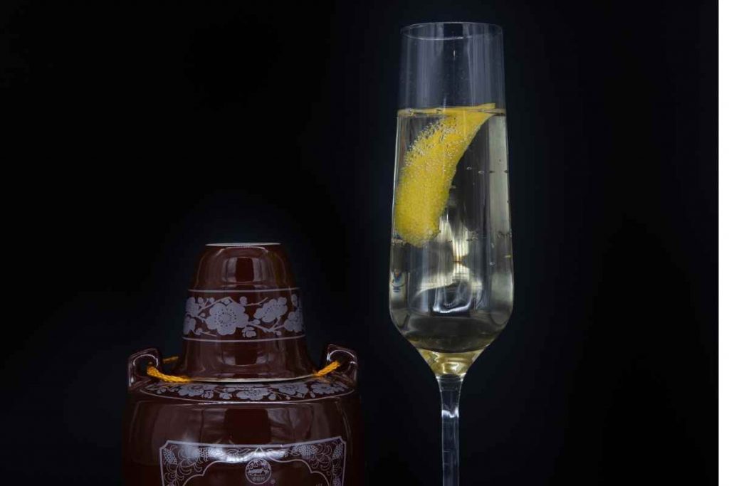 Fenjiu Christmas Fizz Cocktail