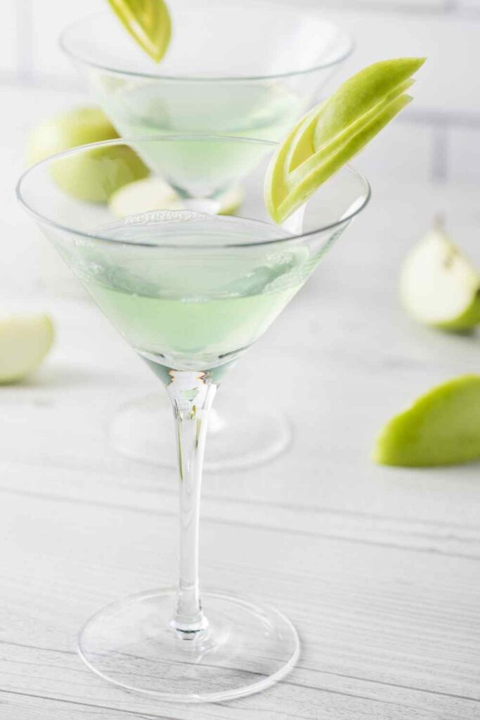 Green Apple Martini -portrait