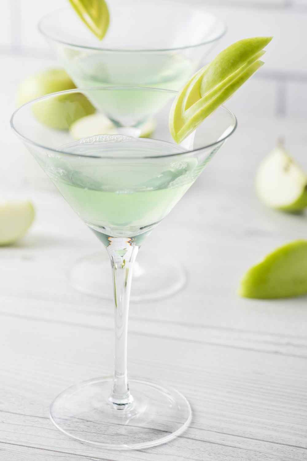 How To Make A Green Apple Martini Green Apple Martini Portrait