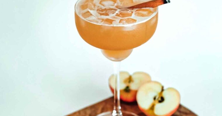 How to Make the Código Tequila Apple Cider Margarita