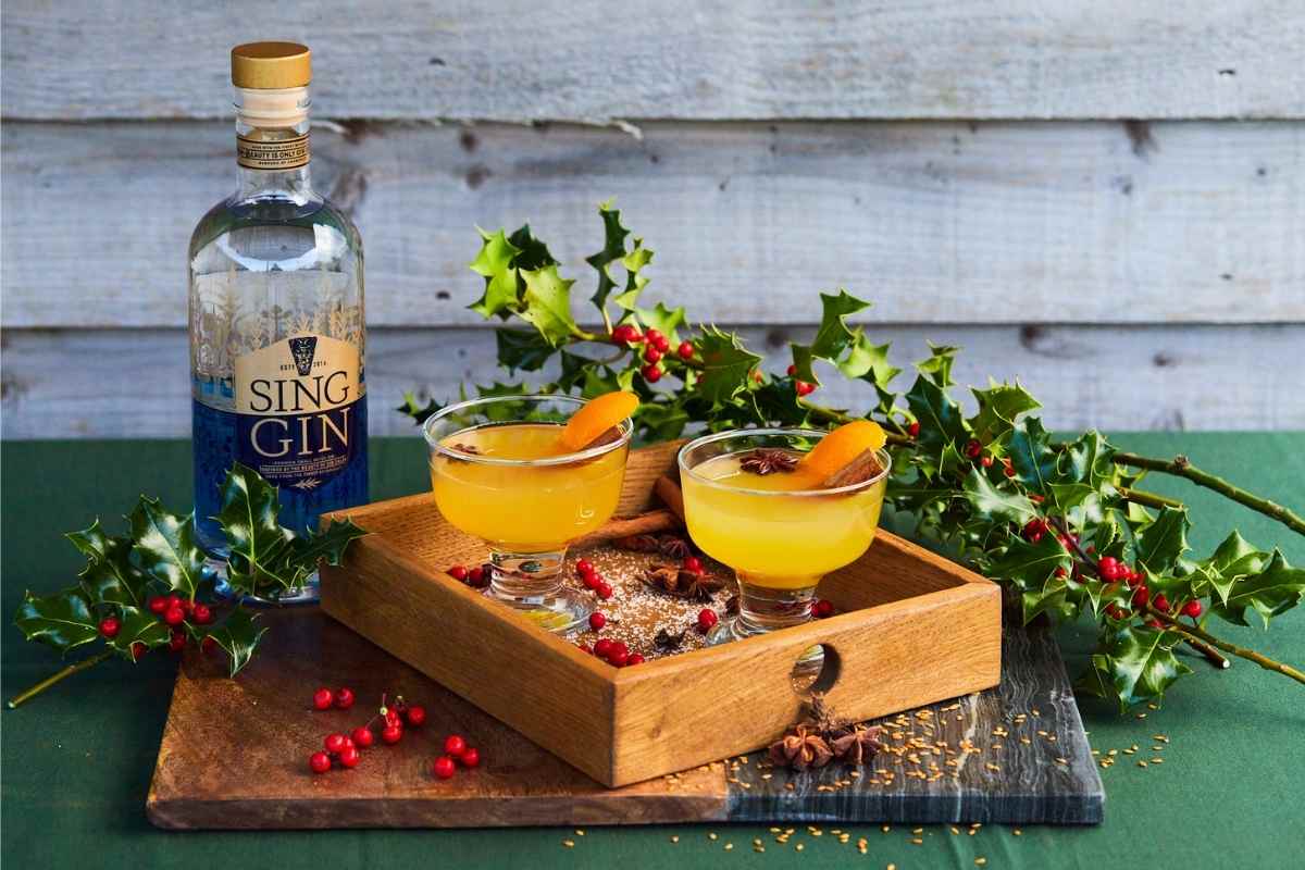 How to Make the Sing Gin Hot Toddy