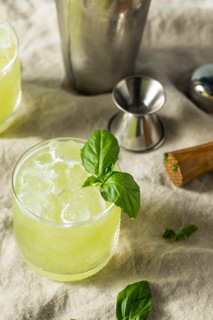 Gin Basil Smash 2