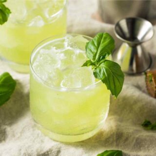 Gin Basil Smash cocktail