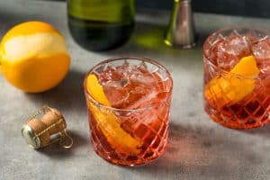 Negroni Sbagliato; Image Credit: bhofack2/depositphotos