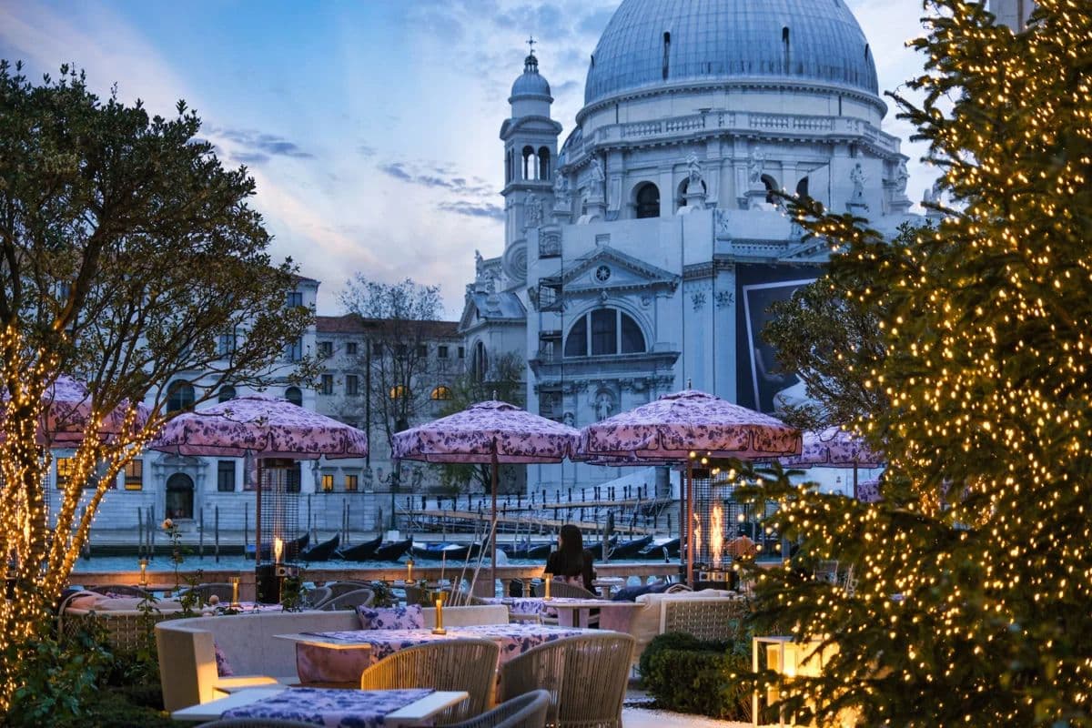 St Regis Terrace