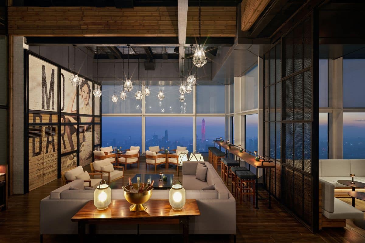 MO Bar interior