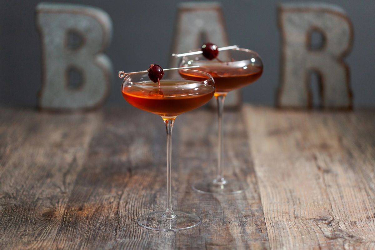 Red Hook cocktail