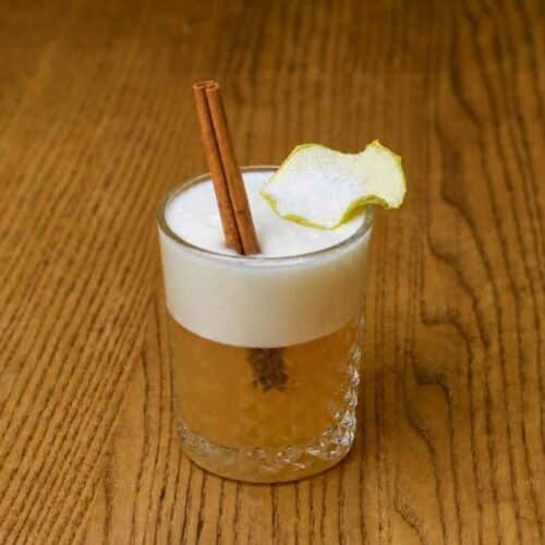 Apple Cider Whiskey Sour